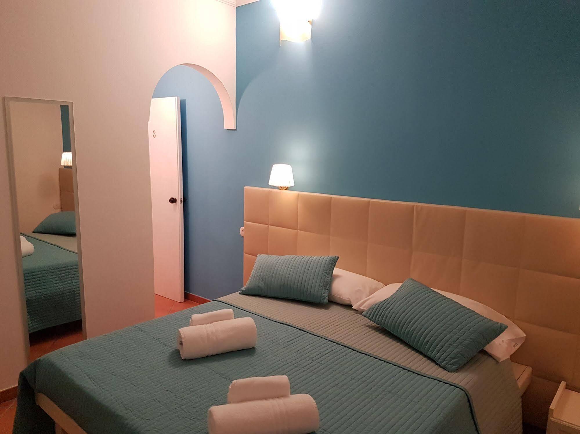 โตรเปีย บูทิก โฮเทล Hotel โตรเปอา ภายนอก รูปภาพ